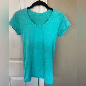 Swiftly tech tee shirt teal Lululemon